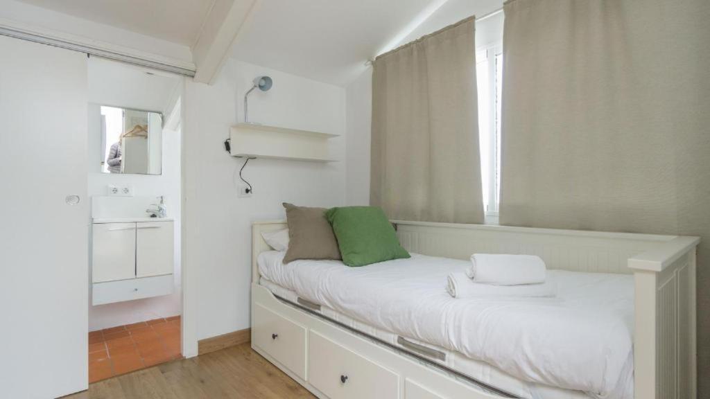 Enjoy The Alfalfa Apartment Sevilla Bagian luar foto